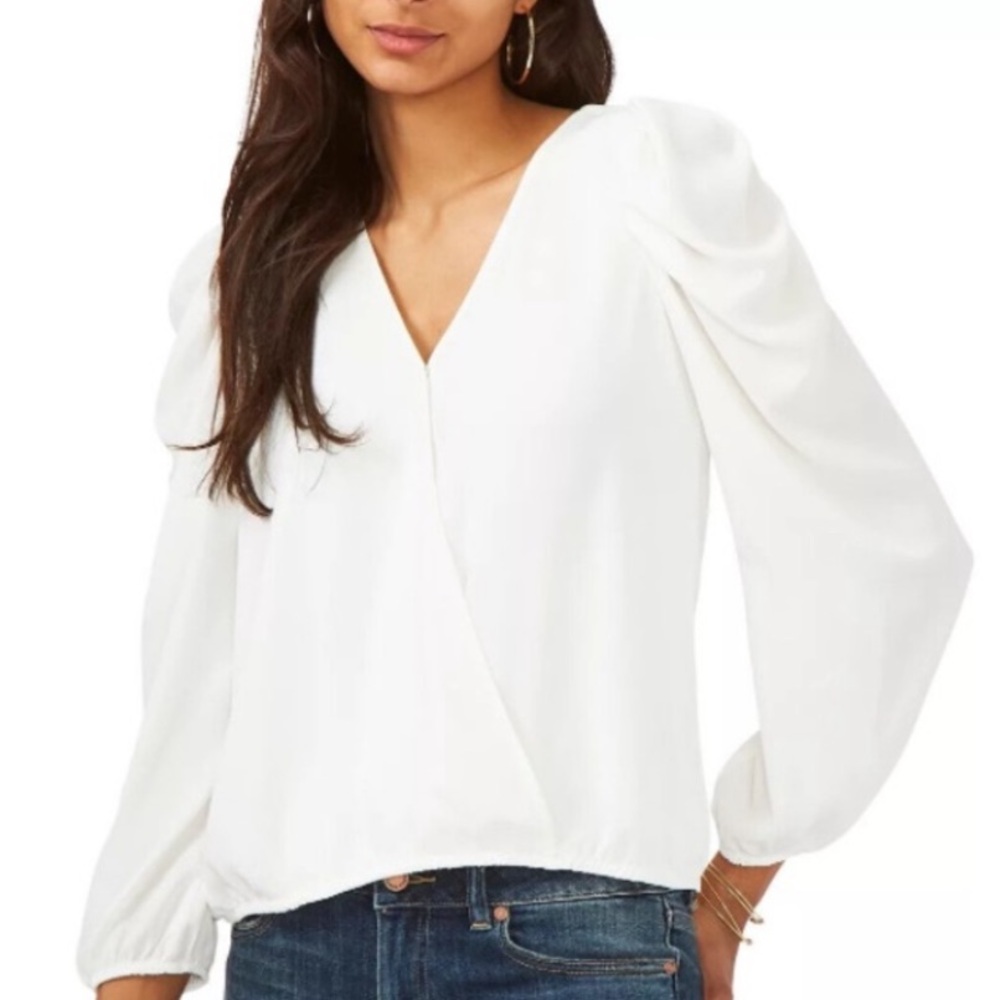 NWOT Sam And Jess ( J22-11 ) Surplice Puff - Sleeves Top Color Ivory Size P